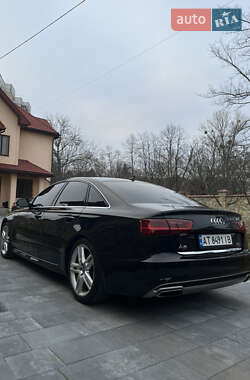 Седан Audi A6 2015 в 