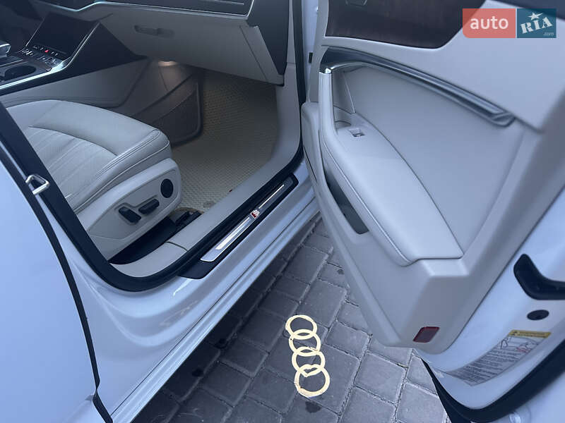 Седан Audi A6 2019 в Львове