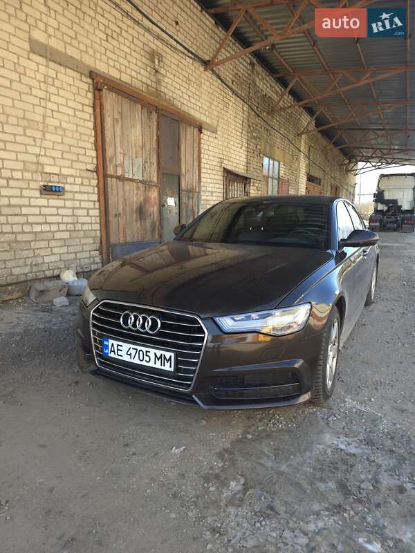 Седан Audi A6 2018 в Запорожье