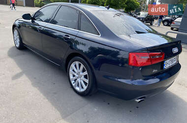 Седан Audi A6 2012 в 