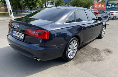 Седан Audi A6 2012 в 
