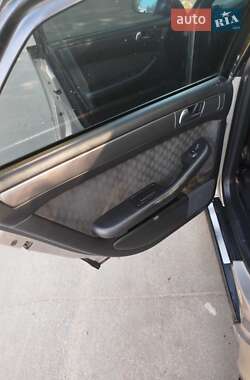 Седан Audi A6 1998 в Новоукраинке