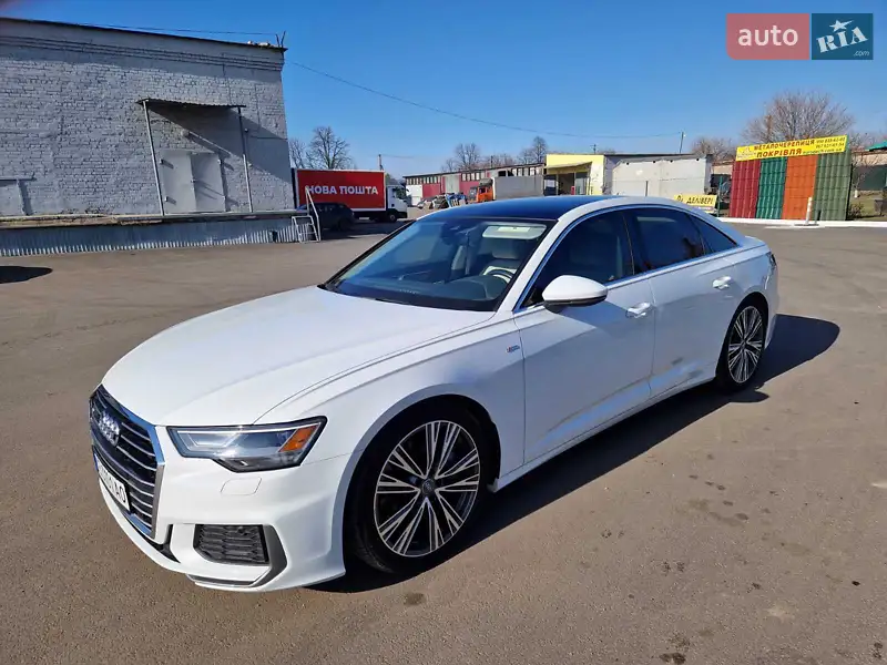 Седан Audi A6 2019 в 