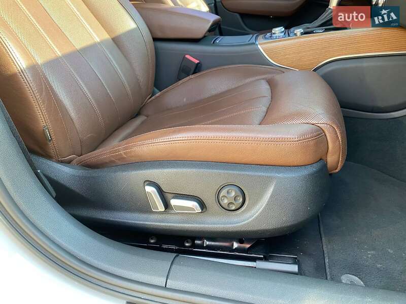 Седан Audi A6 2015 в Львові