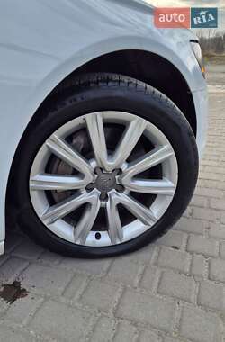 Седан Audi A6 2013 в Львові