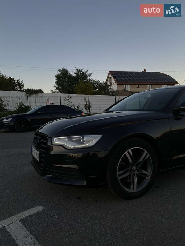 Седан Audi A6 2013 в Ужгороде