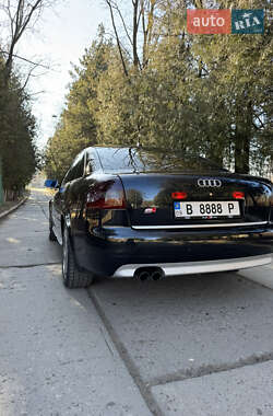 Седан Audi A6 2001 в 