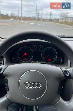 Седан Audi A6 2002 в 