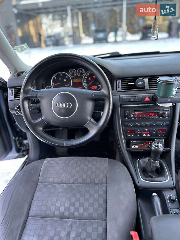 Универсал Audi A6 2004 в Луцке