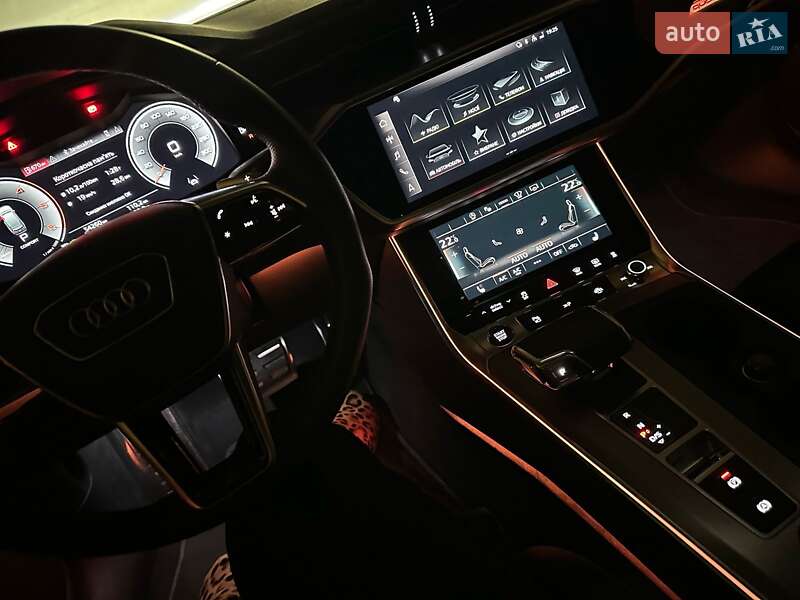 Универсал Audi A6 2022 в Киеве