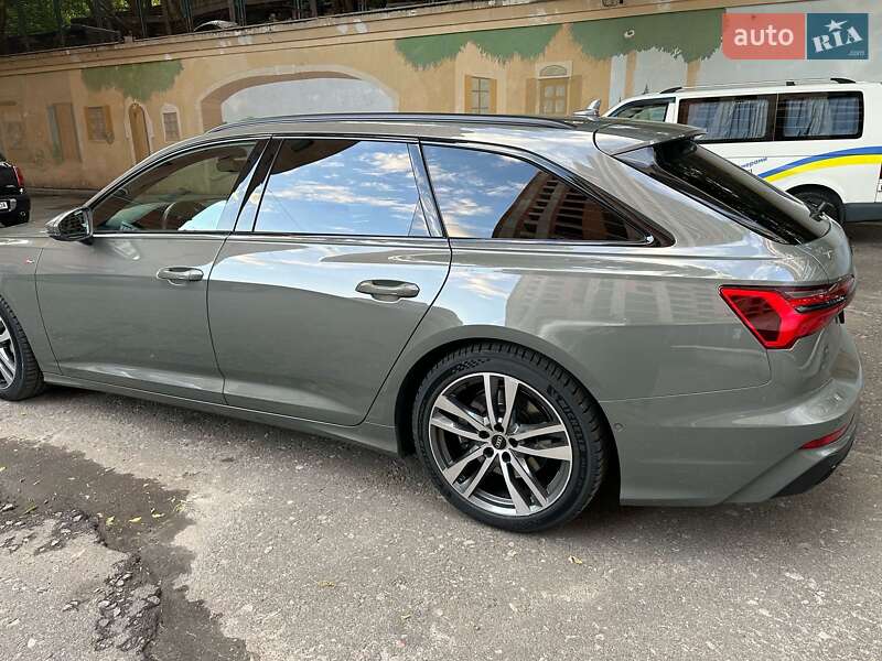 Универсал Audi A6 2022 в Киеве