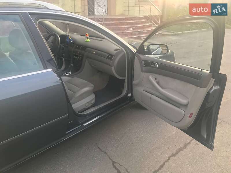 Универсал Audi A6 2004 в Киеве