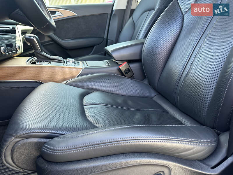 Седан Audi A6 2015 в Черновцах