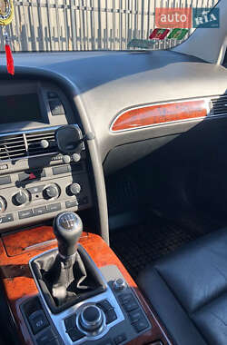 Седан Audi A6 2005 в 