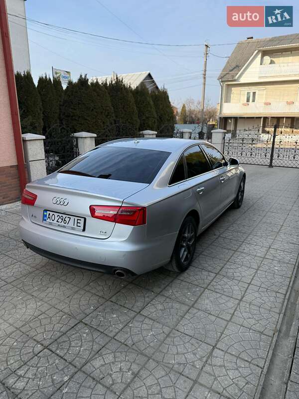 Седан Audi A6 2011 в Вышкове