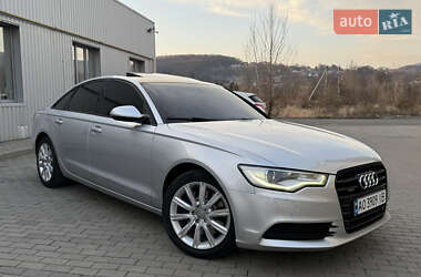 Седан Audi A6 2011 в Мукачево