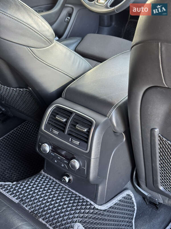 Универсал Audi A6 2015 в Киеве фото 11 Универсал Audi A6 2015 в Киеве