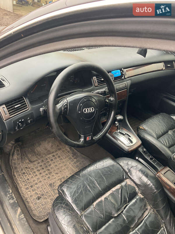Универсал Audi A6 2000 в Демидовке