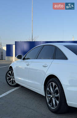 Седан Audi A6 2012 в 