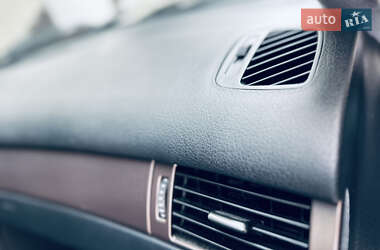 Седан Audi A6 2000 в 