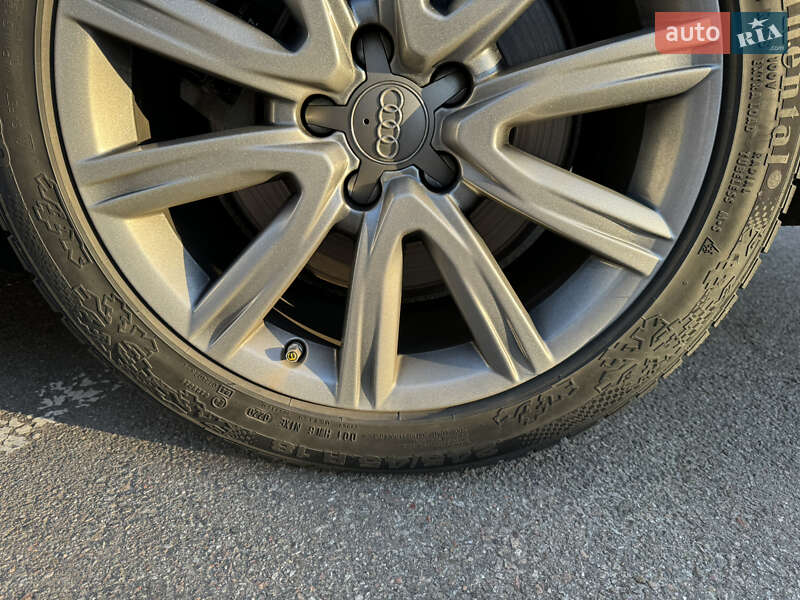 Седан Audi A6 2014 в Киеве