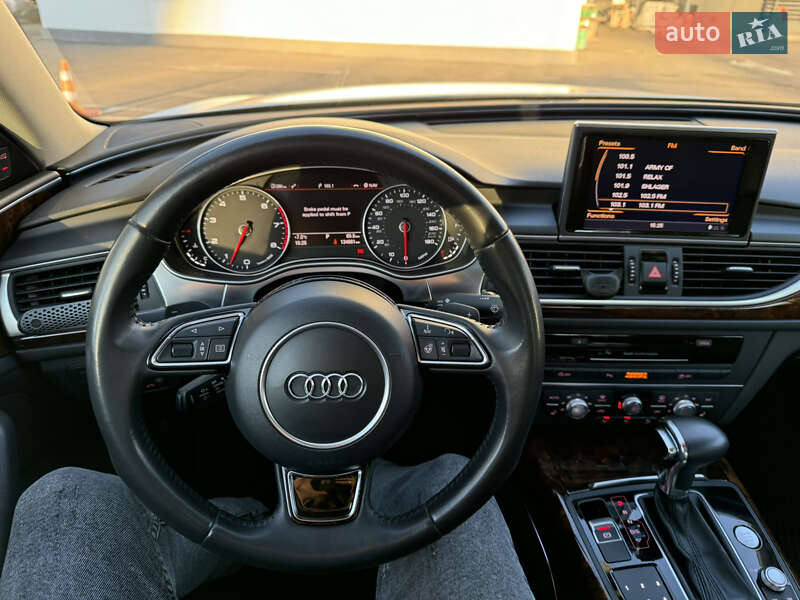 Седан Audi A6 2014 в Киеве