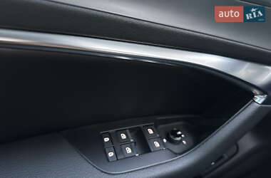 Седан Audi A6 2020 в 