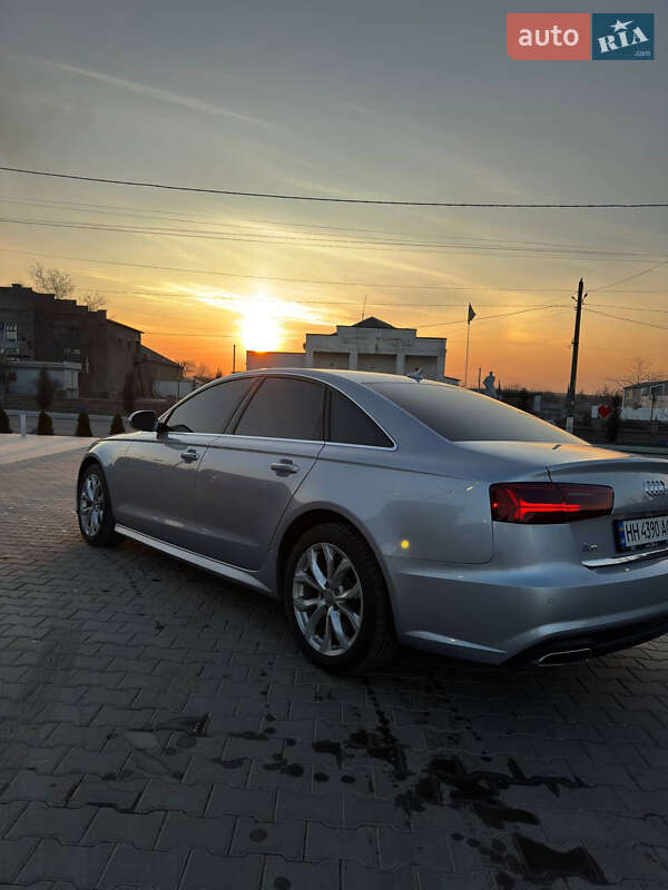 Седан Audi A6 2016 в Южноукраїнську