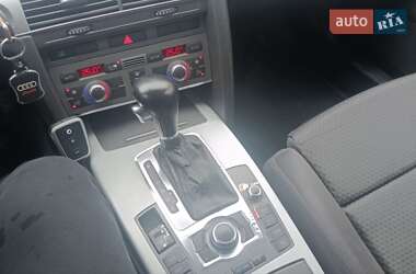 Седан Audi A6 2004 в 
