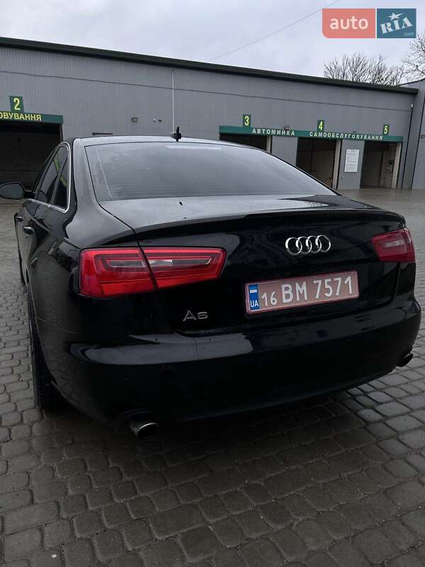 Седан Audi A6 2014 в Чорткове