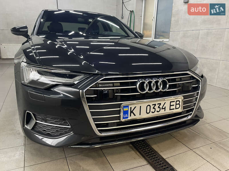Седан Audi A6 2018 в Киеве