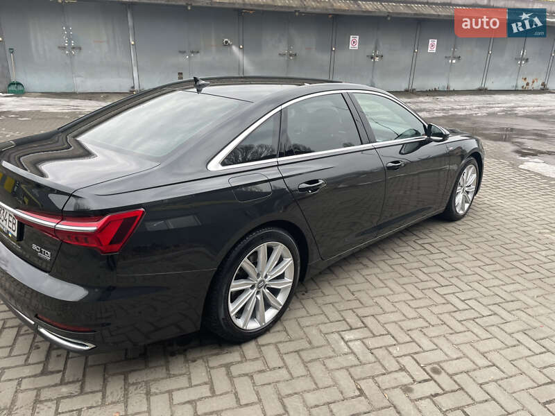 Седан Audi A6 2018 в Киеве
