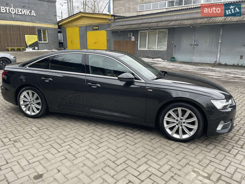 Седан Audi A6 2018 в Киеве