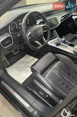 Седан Audi A6 2018 в 