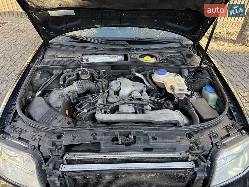 Универсал Audi A6 2002 в Киеве
