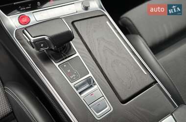 Седан Audi A6 2019 в 