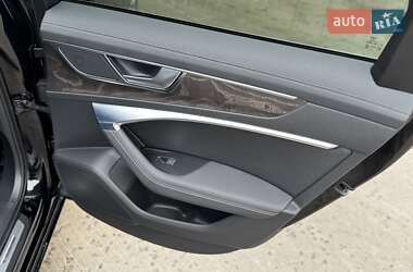Седан Audi A6 2019 в 