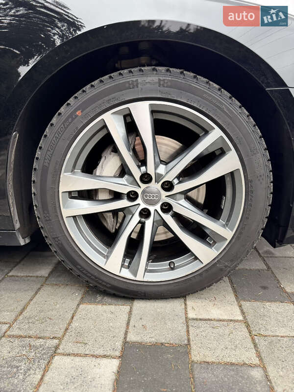 Универсал Audi A6 2019 в Староконстантинове