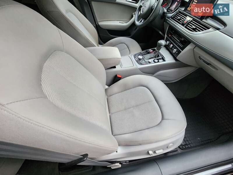 Седан Audi A6 2012 в Ивано-Франковске