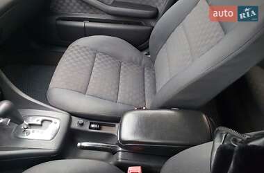 Универсал Audi A6 2002 в 