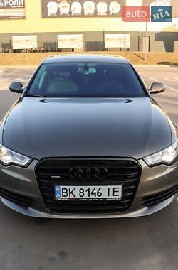 Седан Audi A6 2011 в 