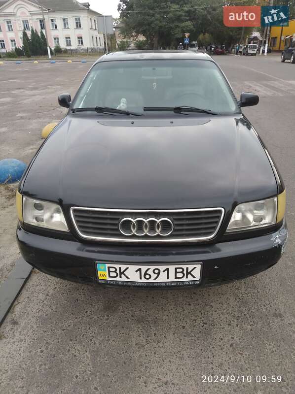 Седан Audi A6 1995 в 
