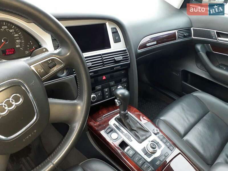 Седан Audi A6 2010 в Ровно