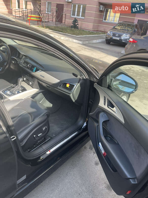 Универсал Audi A6 2016 в Киеве