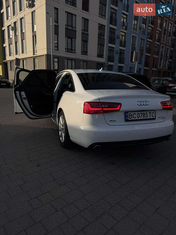 Седан Audi A6 2014 в Львове