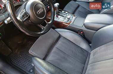 Седан Audi A6 2012 в 