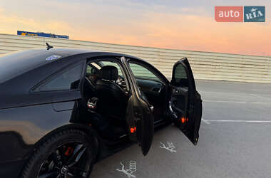 Седан Audi A6 2012 в 