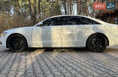 Седан Audi A6 2013 в 