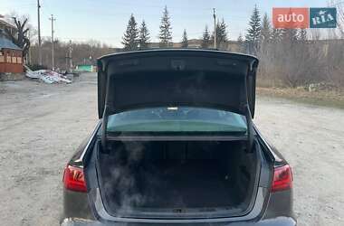 Седан Audi A6 2015 в 