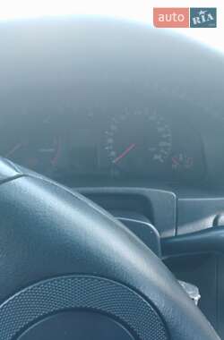 Седан Audi A6 2000 в 